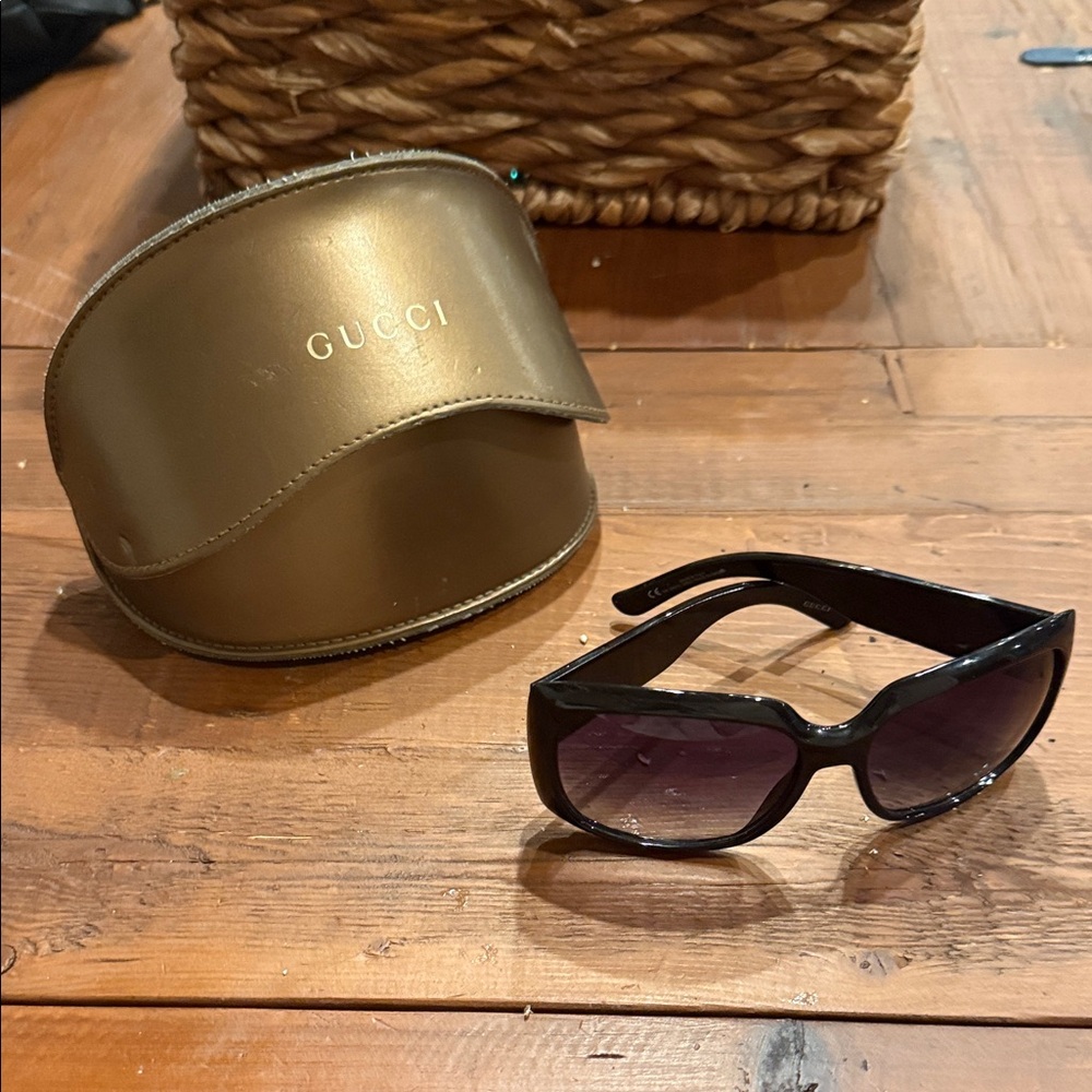 Gucci Black Sunglasses with Gold Case
